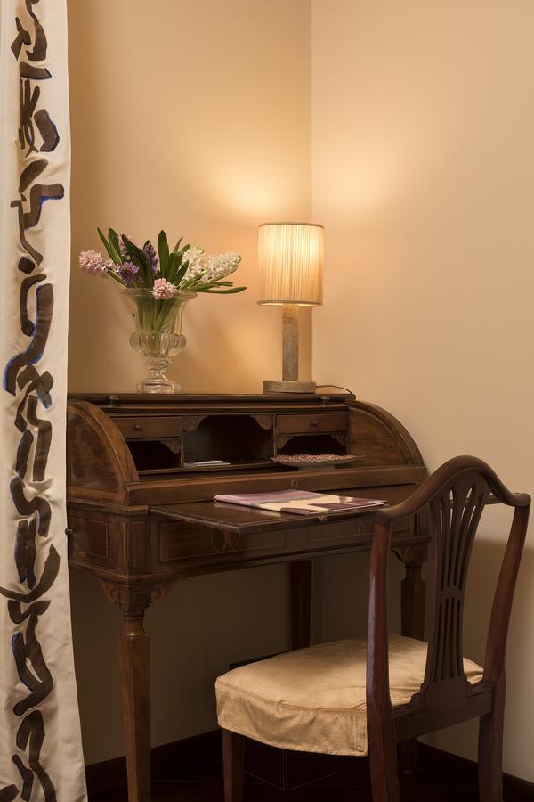 Buonanotte Garibaldi Bed & Breakfast Rome Exterior photo