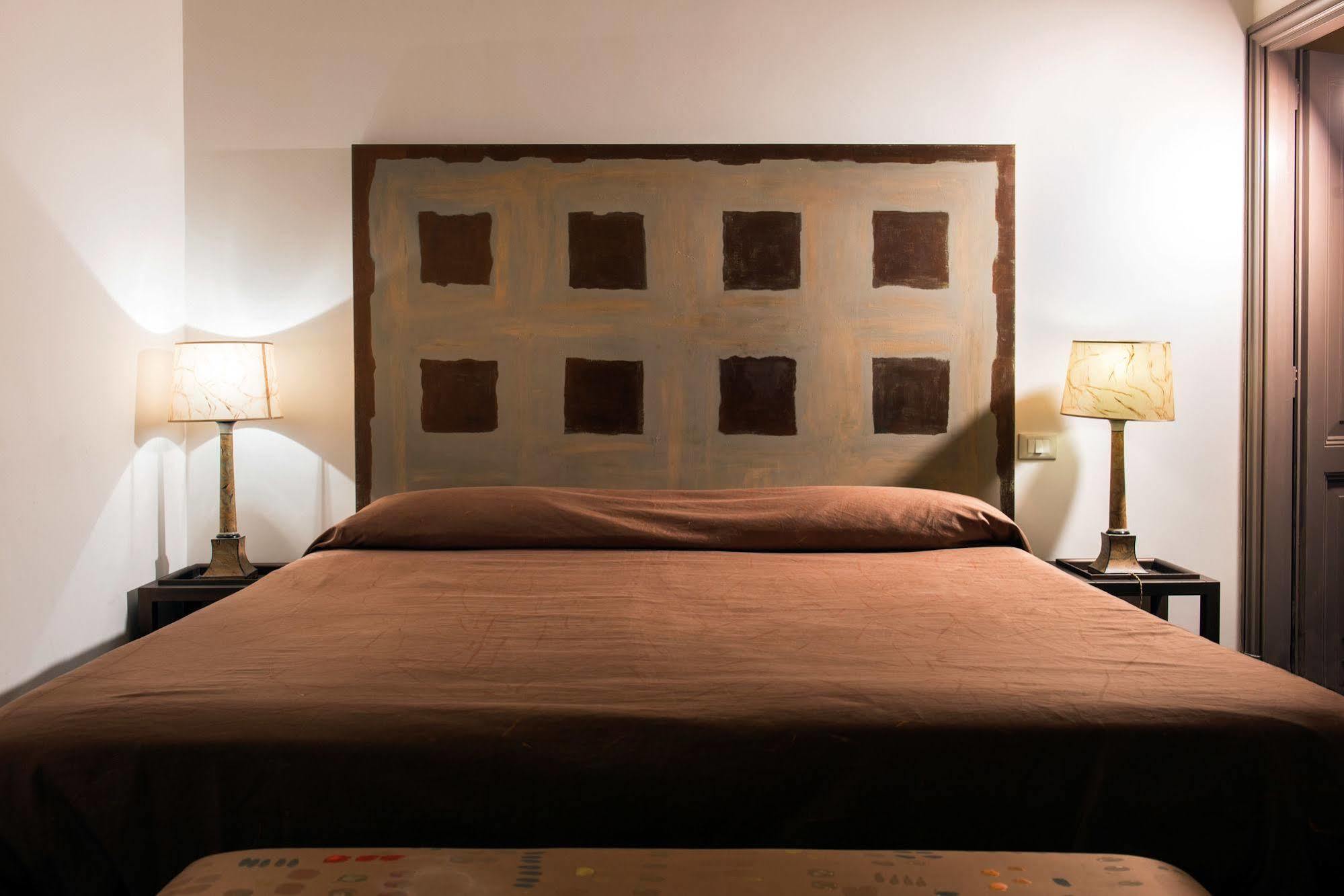 Buonanotte Garibaldi Bed & Breakfast Rome Exterior photo